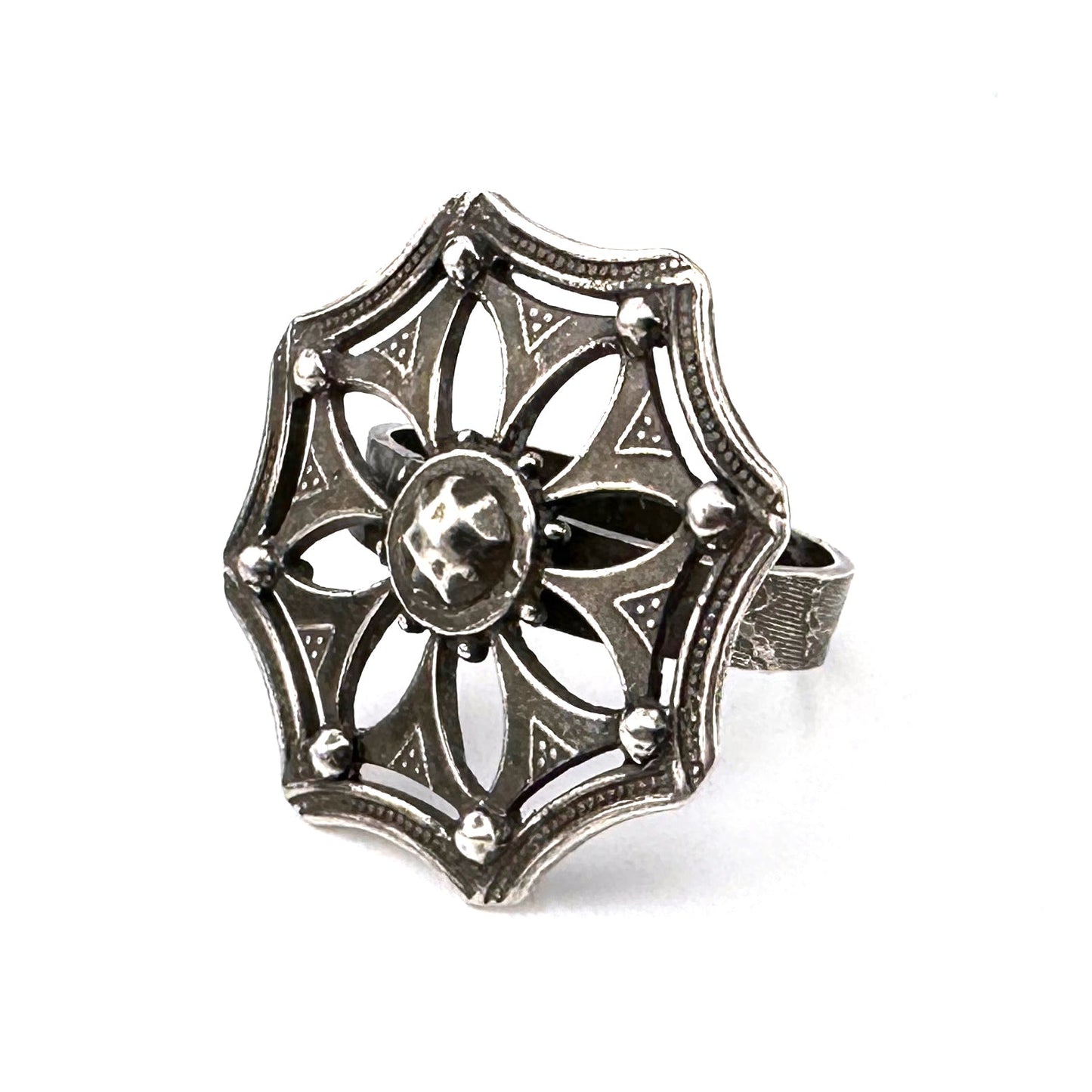 
                  
                    LUCID Ring - Silver - Size 8 3/4
                  
                