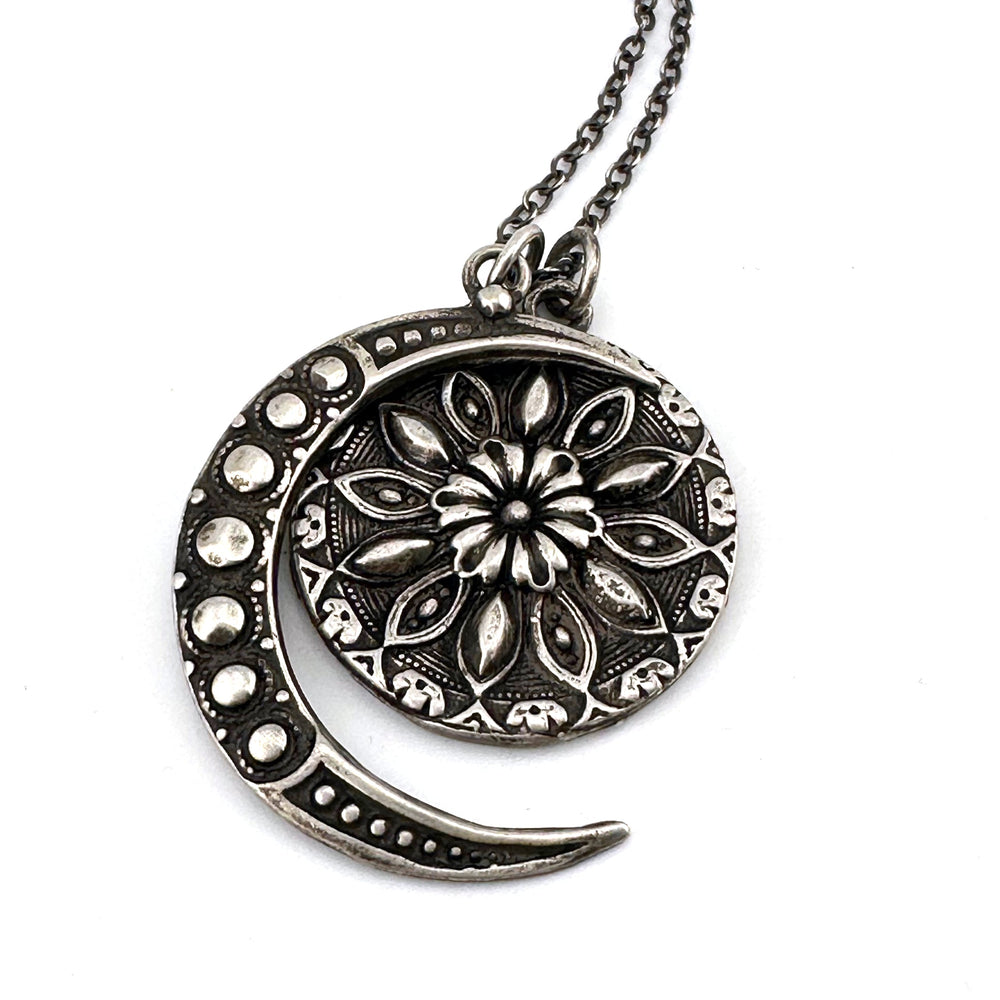 
                  
                    RADIANCE MOON Necklace Set - Silver
                  
                