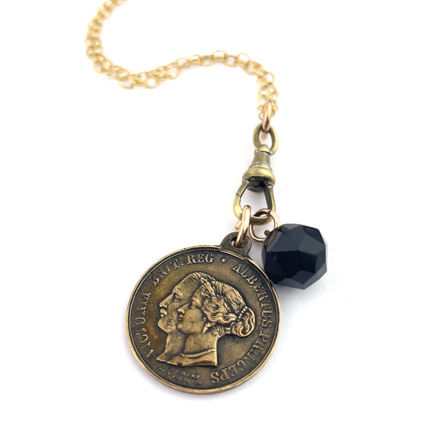 
                  
                    1855 Victoria & Albert Paris Medallion - BRONZE
                  
                
