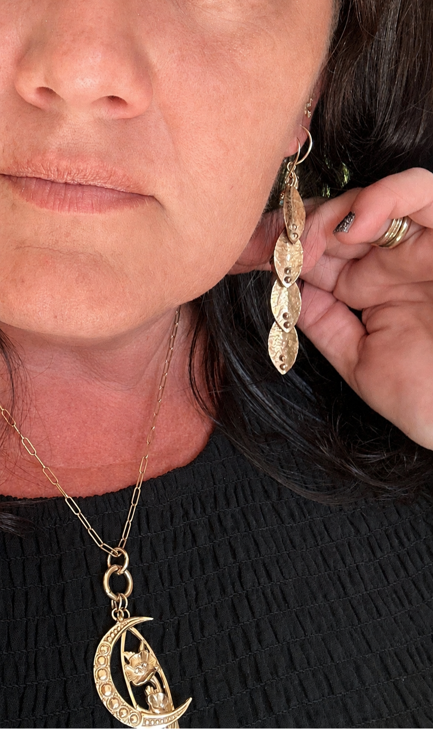 
                  
                    PETAL Earrings Long - Bronze
                  
                