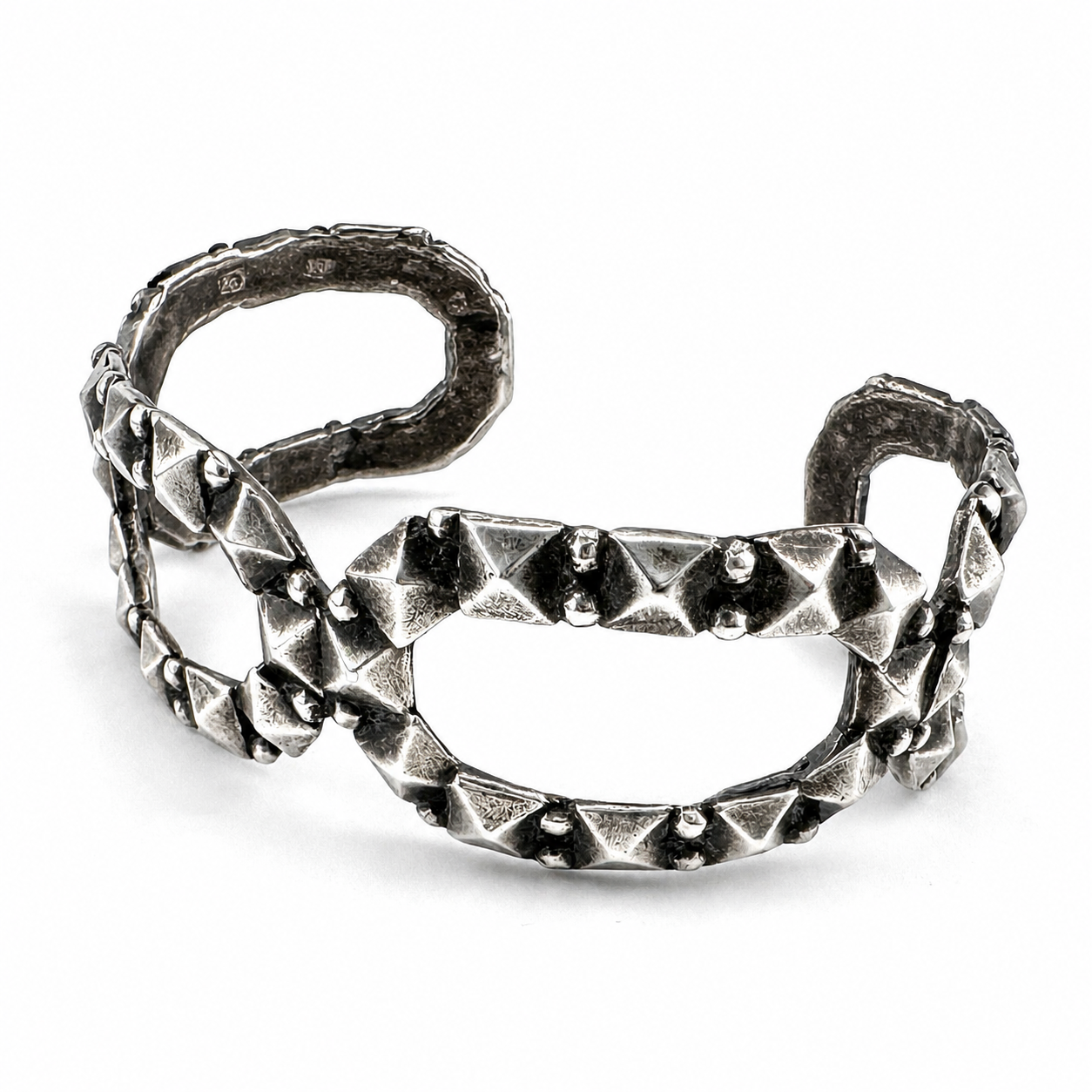 
                  
                    ETERNITY Bracelet - Silver
                  
                