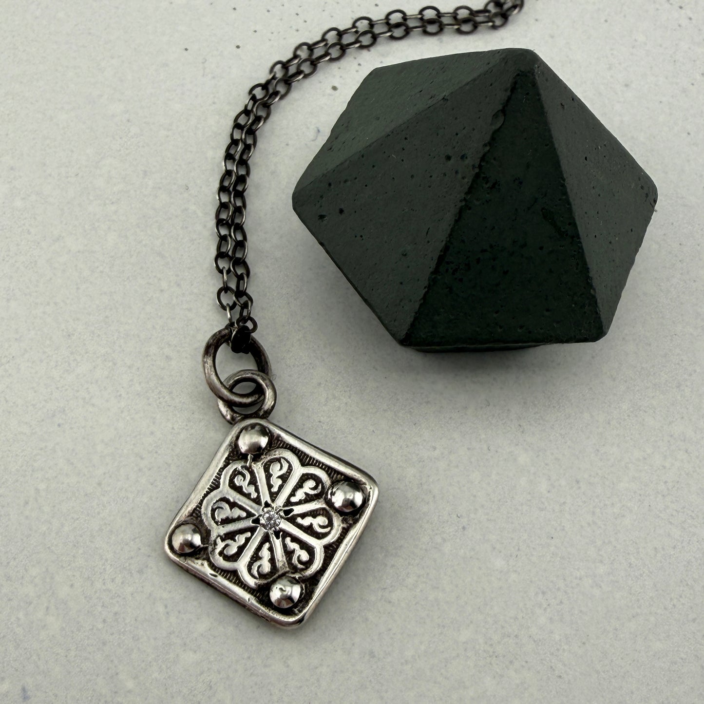 
                  
                    GRAVITY Necklace - Silver with White Diamond
                  
                