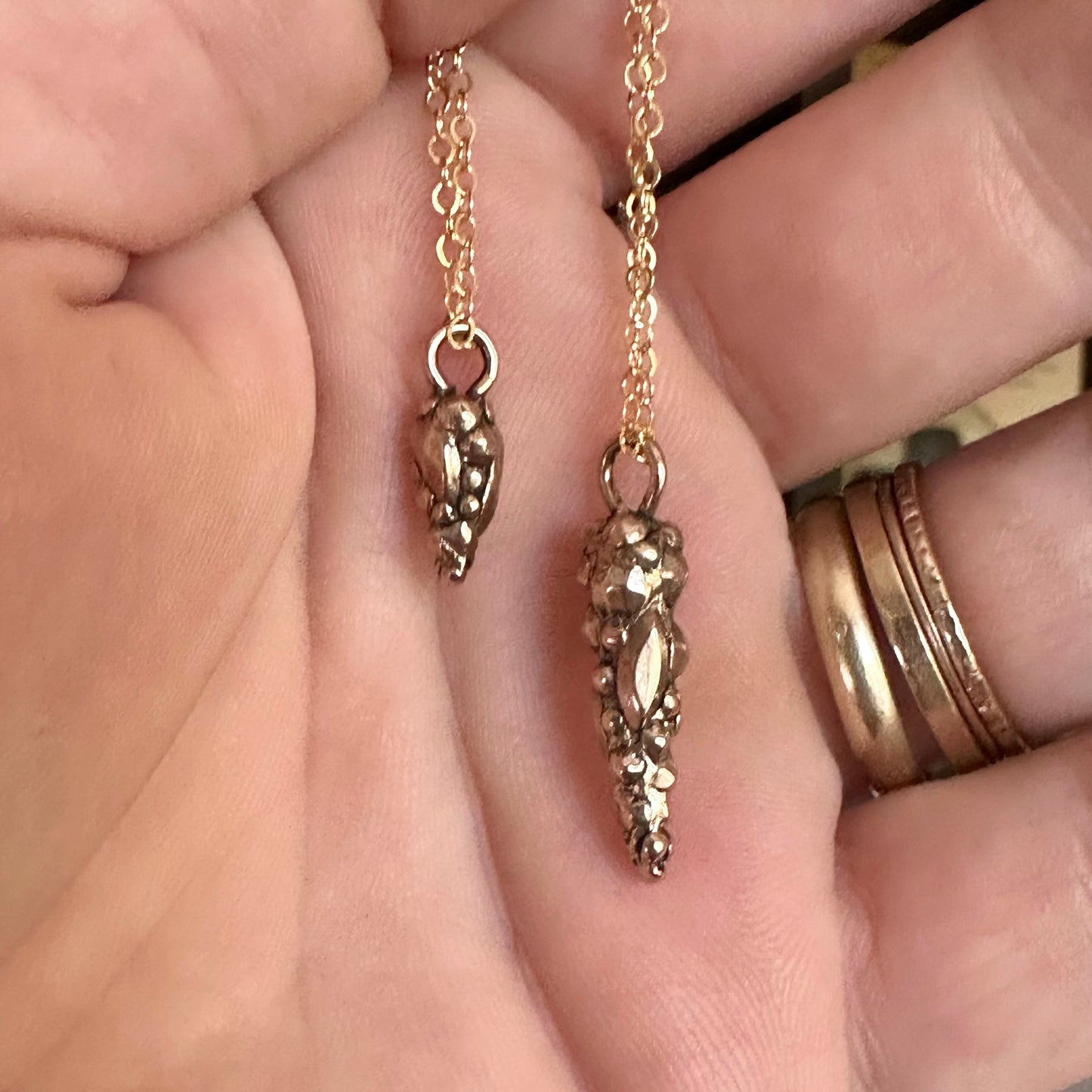
                  
                    PENDULUM Necklace - Large - Silver
                  
                