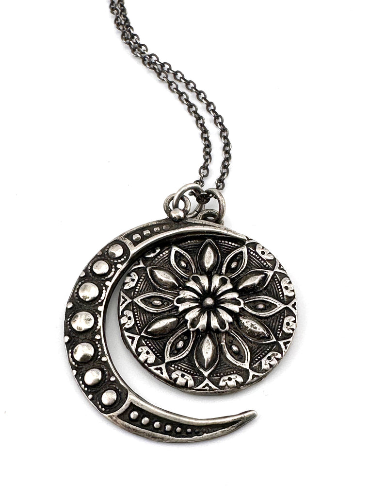 
                  
                    RADIANCE MOON Necklace Set - Silver
                  
                