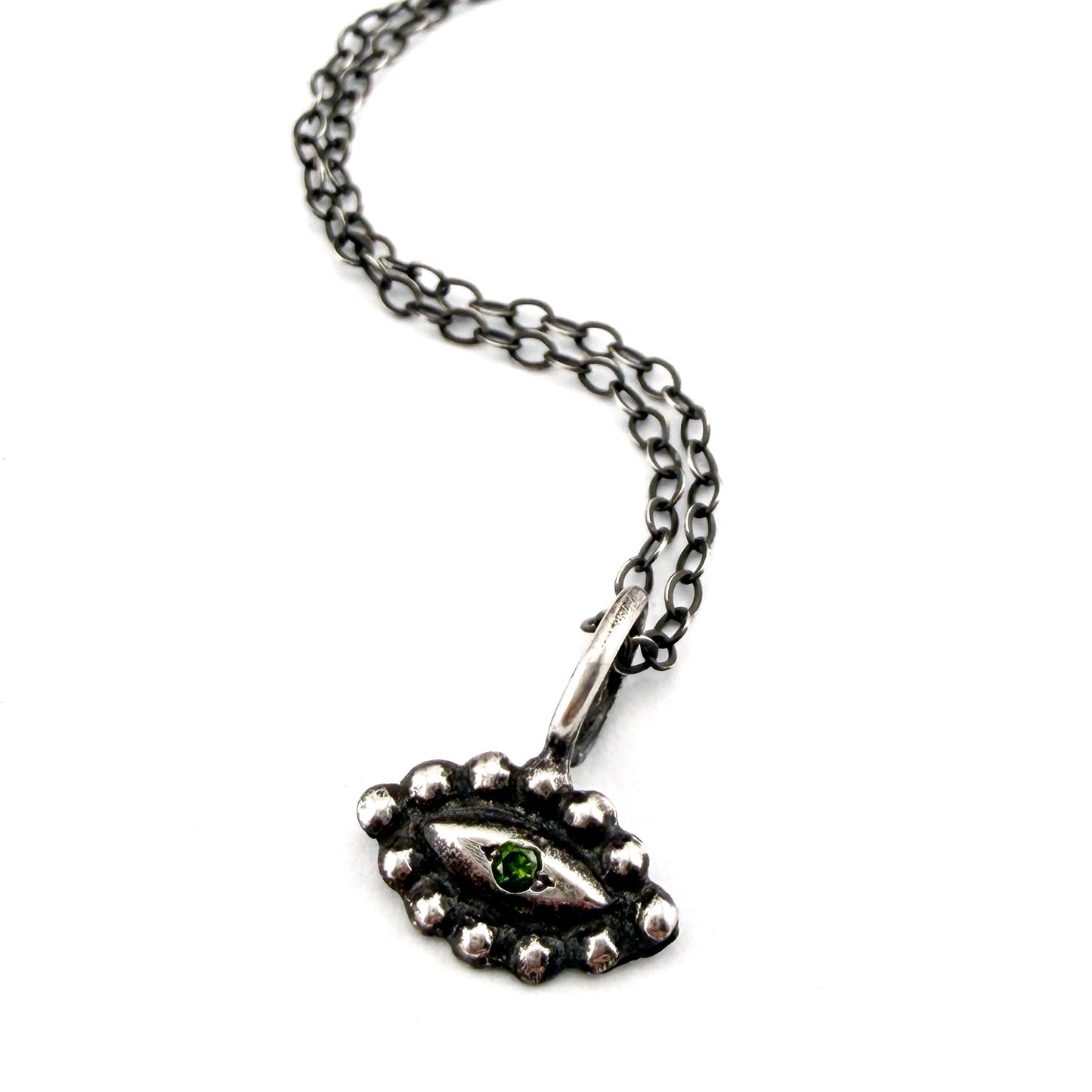 
                  
                    SIGHT Necklace - Silver with Green Diamond
                  
                