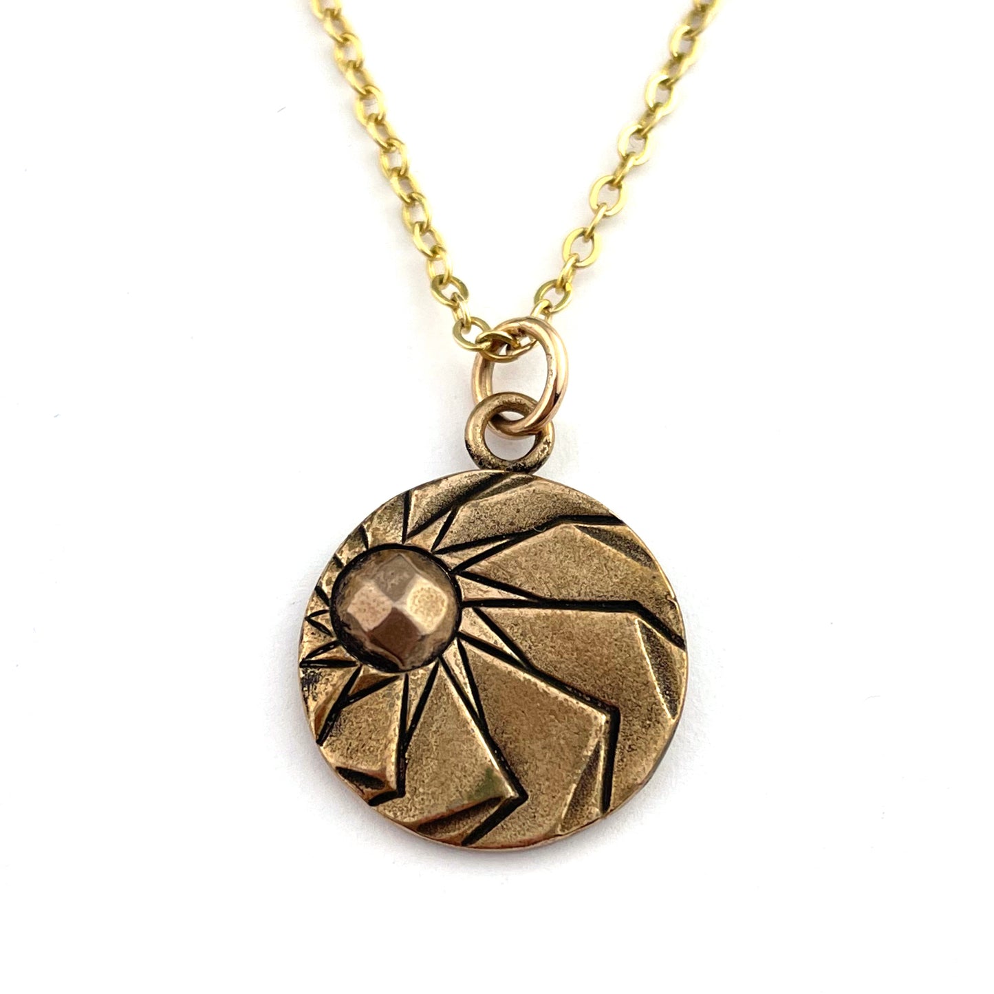 
                  
                    HORIZONS Necklace - Bronze
                  
                