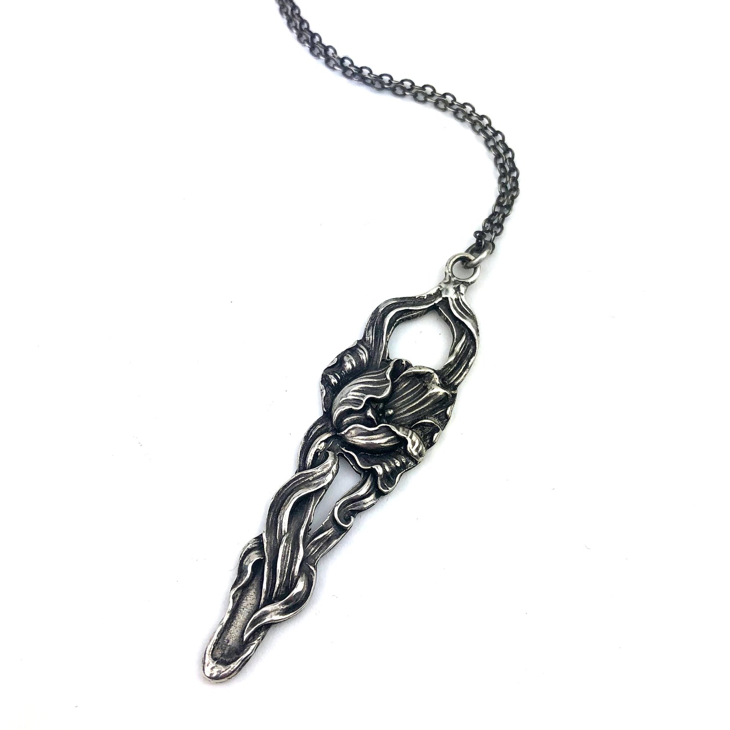 
                  
                    TULIP Teaspoon Necklace - SILVER
                  
                