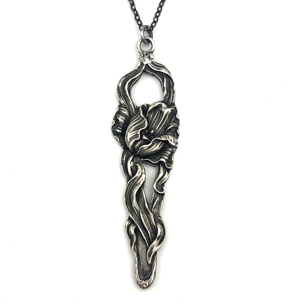 TULIP Teaspoon Necklace - SILVER