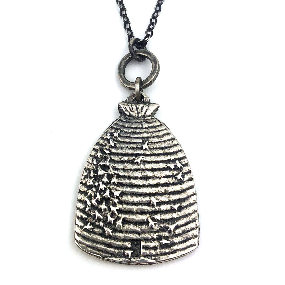 BEEHIVE Victorian Necklace - SILVER