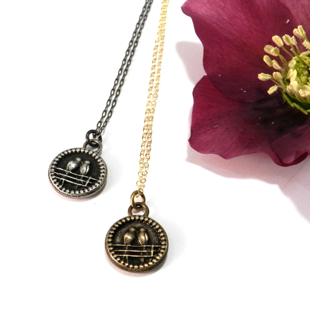 
                  
                    LOVEBIRDS Antique Button Necklace - SILVER
                  
                